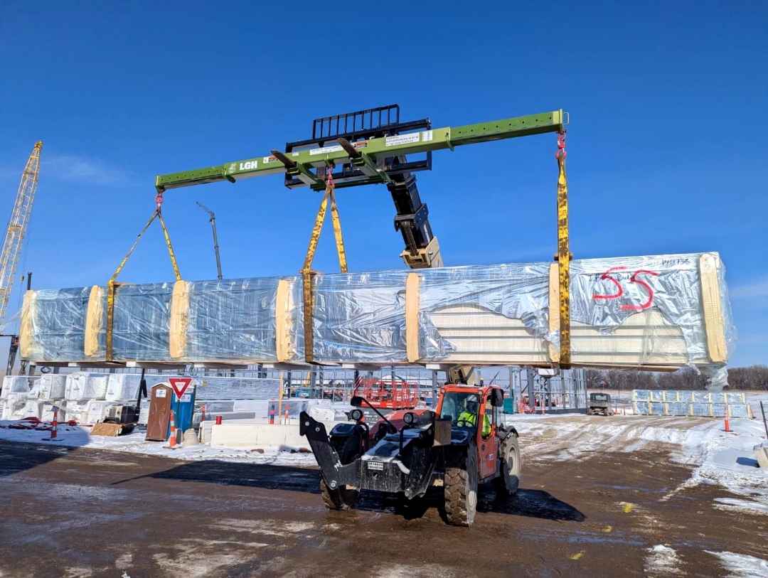Caldwell and LGH Introduce Telescoping Forklift Beam for Long Load Handling