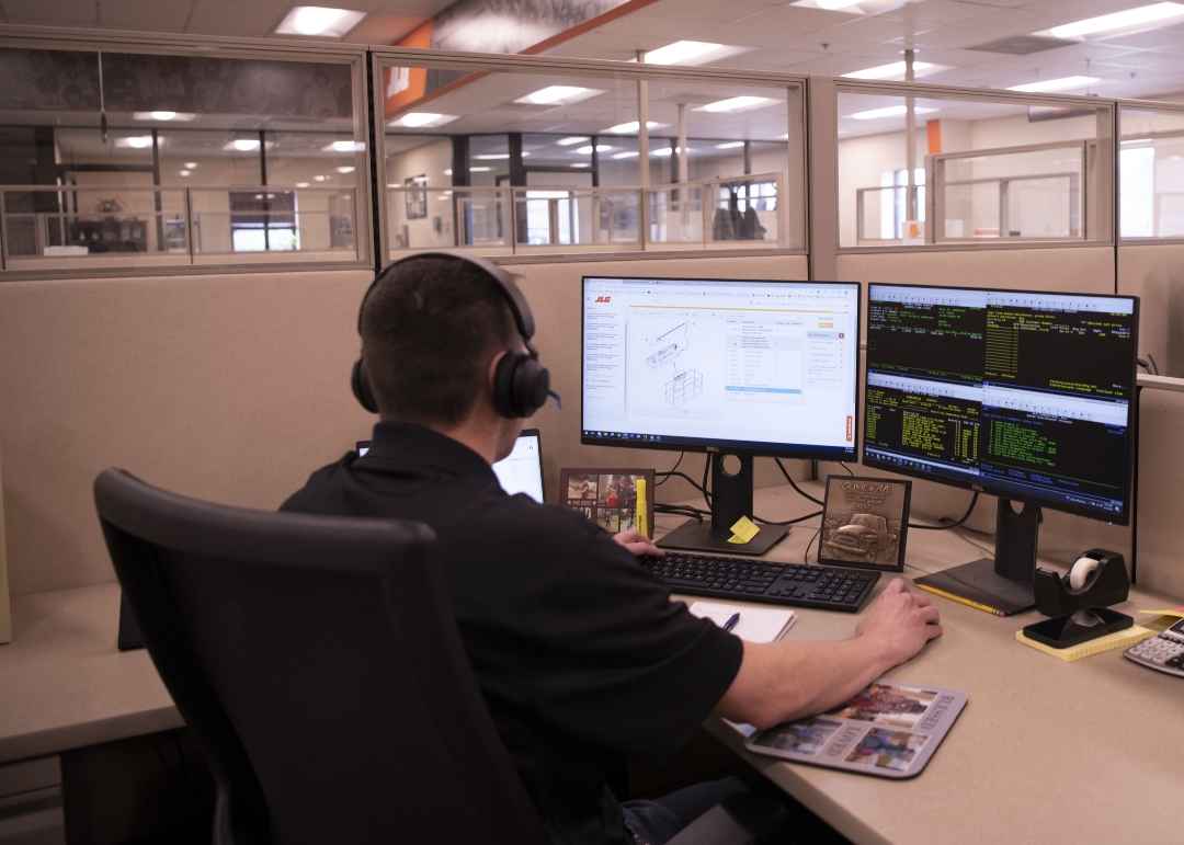 JLG Introduces Virtual Remote Assistant for Equipment Support