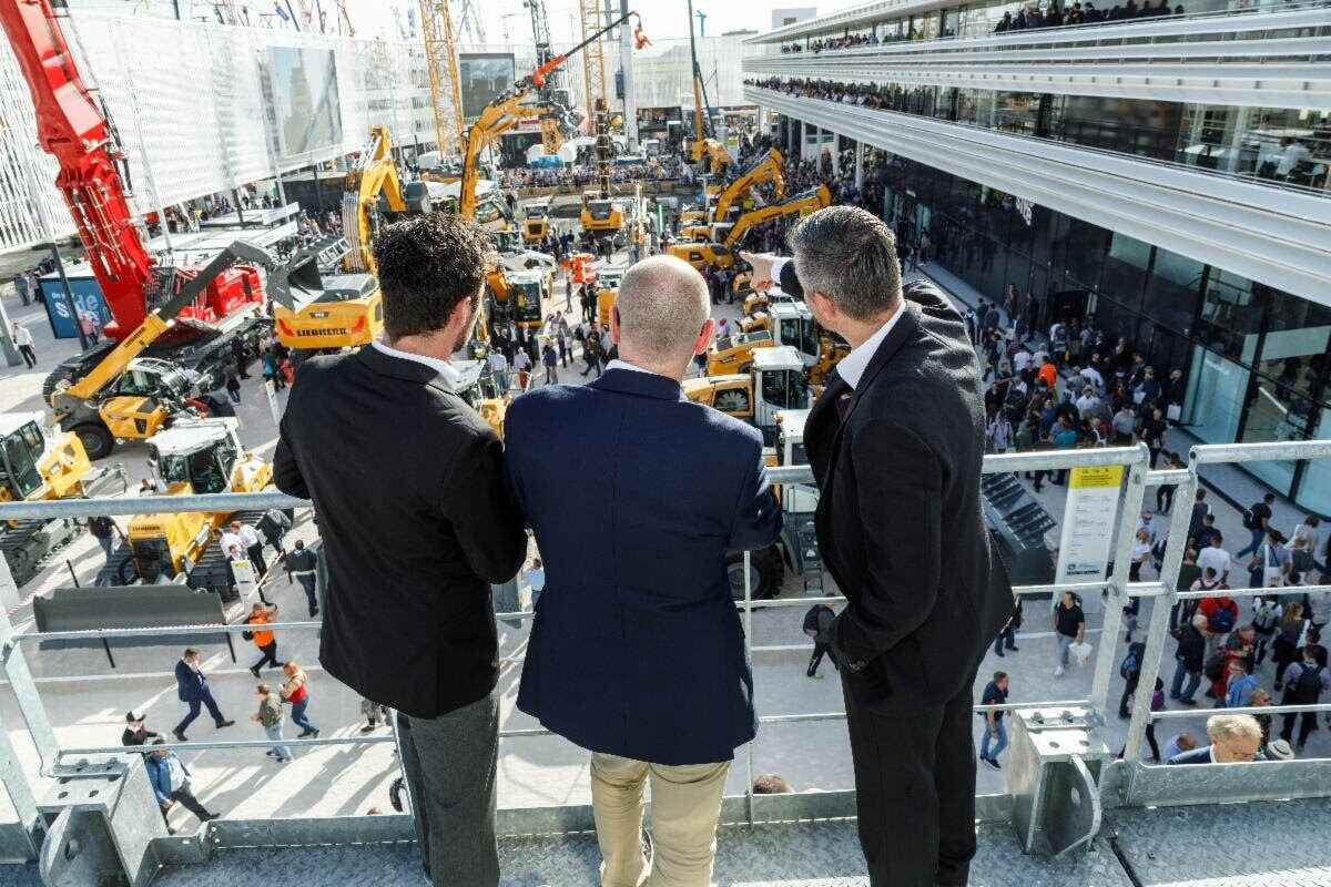 Liebherr Partners With Krank Technology for Online Used Equipment Marketplace