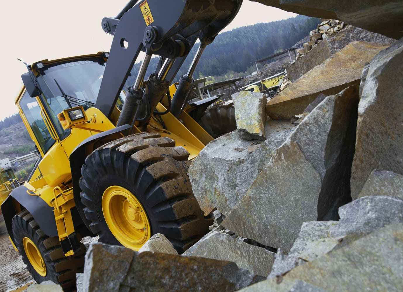 The Correct On/Off-Road Tires and Effective Maintenance Can Help Keep Uptime High