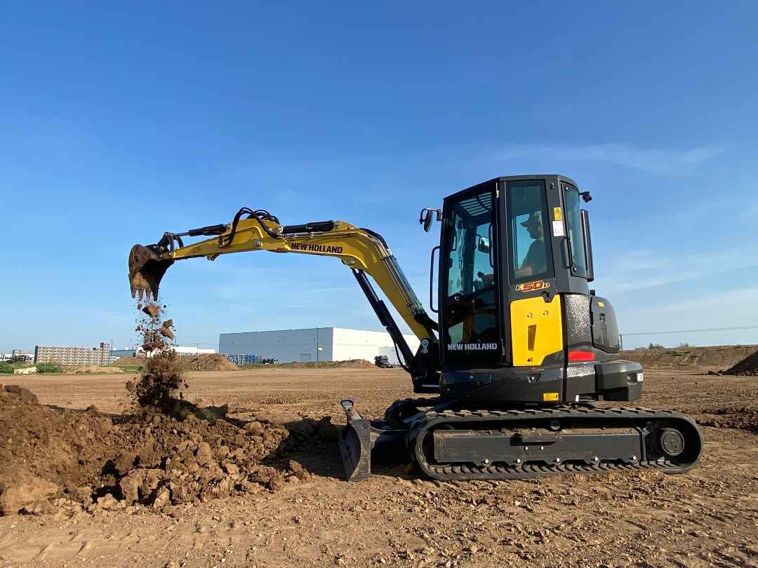 New Holland Construction Introduces D-Series Mini Excavators